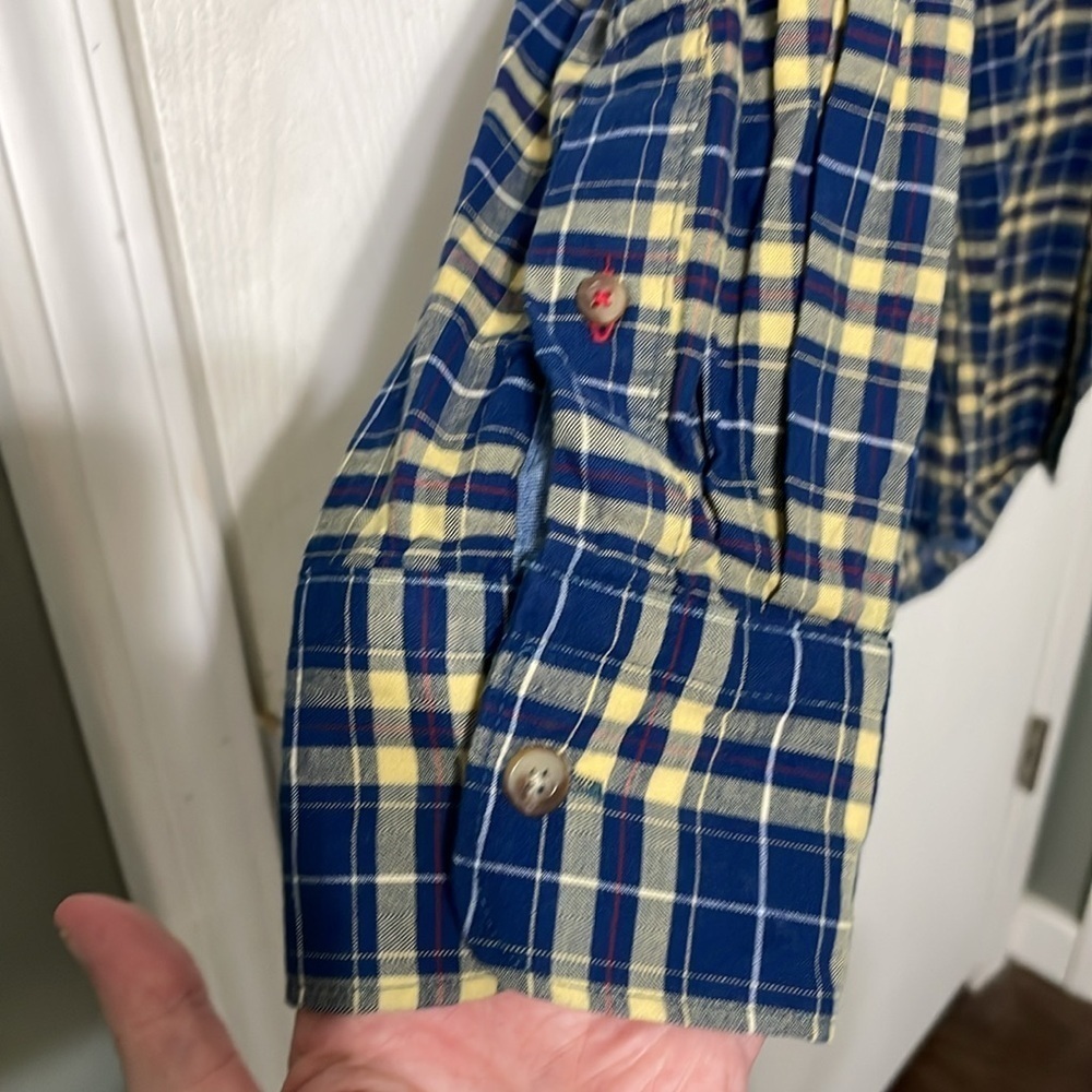 š°Izod Heritage Tartan NWOT Plaid Navy & Yellow 100% Cotton Button Down Sz Medium - Picture 5 of 8